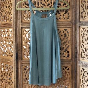 💚 Teal Green Tank Top Medium